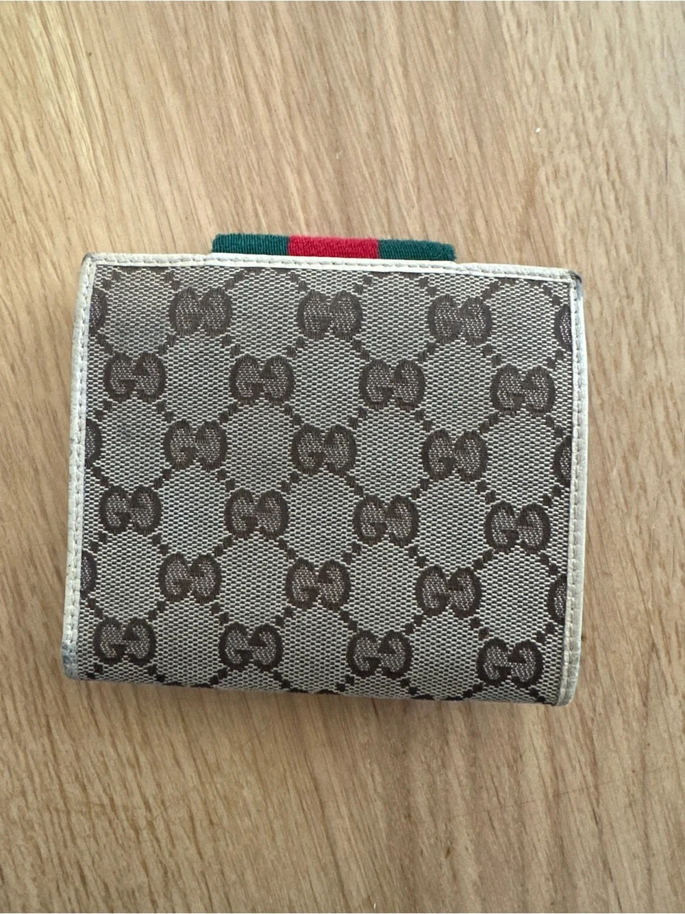 Gucci authentic gg